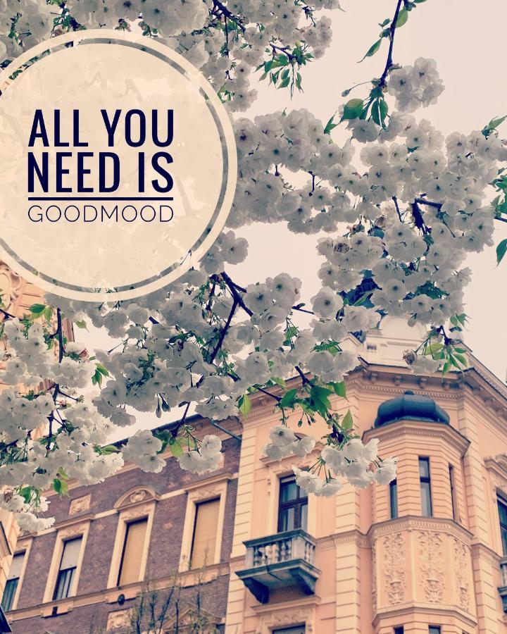Goodmood Apartment Debrecen Luaran gambar