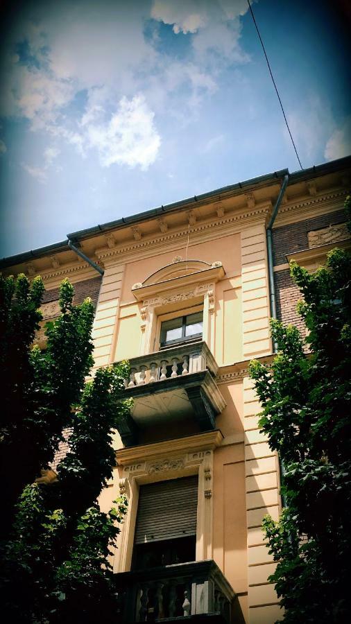 Goodmood Apartment Debrecen Luaran gambar