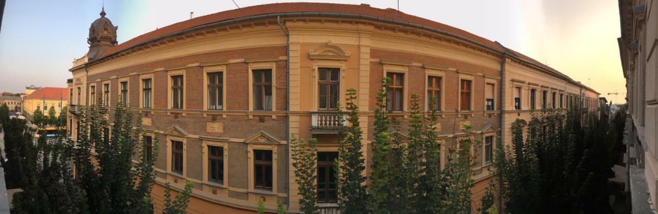 Goodmood Apartment Debrecen Luaran gambar